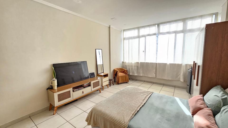 View (from property/room), Photo of the whole room, Bedroom