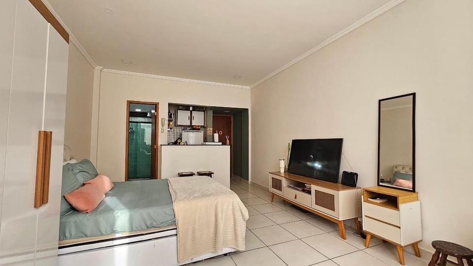 View (from property/room), Photo of the whole room, Bedroom
