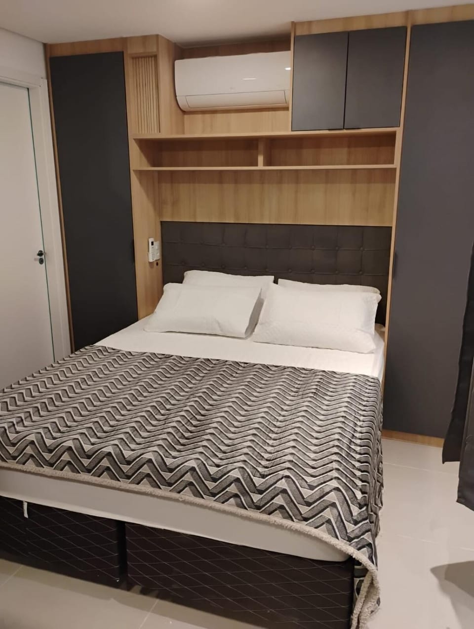 Studio 112 Luxuoso Cama Queen Ar Condicionado e Cozinha Completa Apartment in Mogi das Cruzes