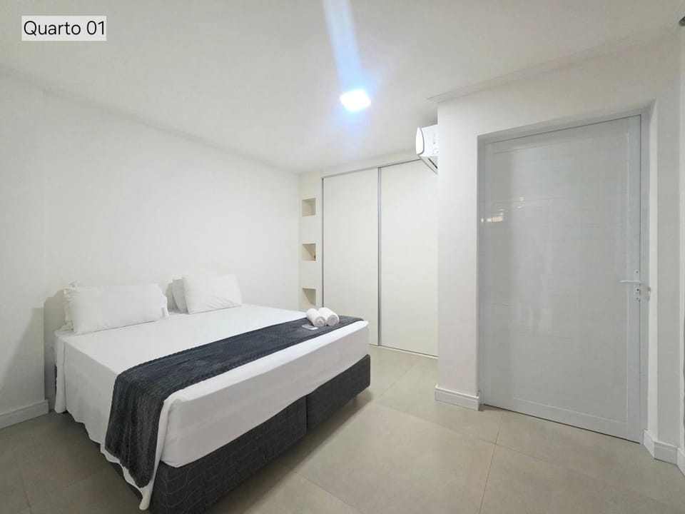 Casa 3 Suítes Lazer piscina e sinuca prox Centro House in Foz do Iguaçu
