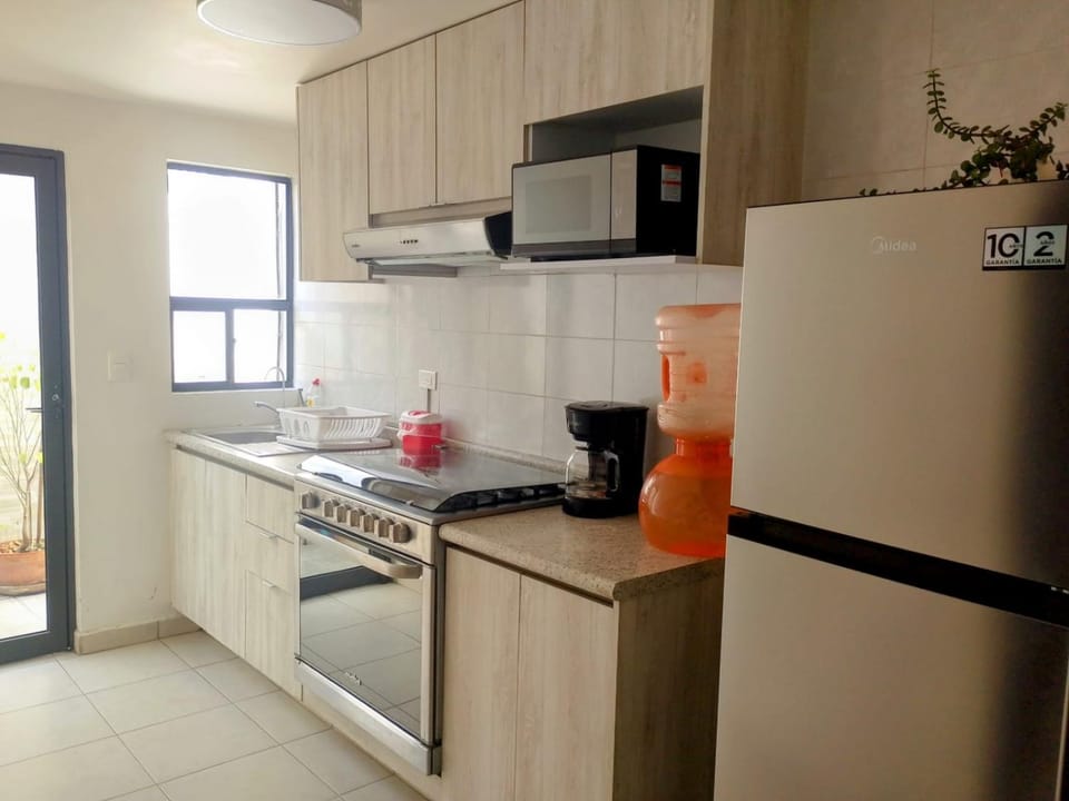 Kitchen or kitchenette, Communal kitchen, stove, kitchen