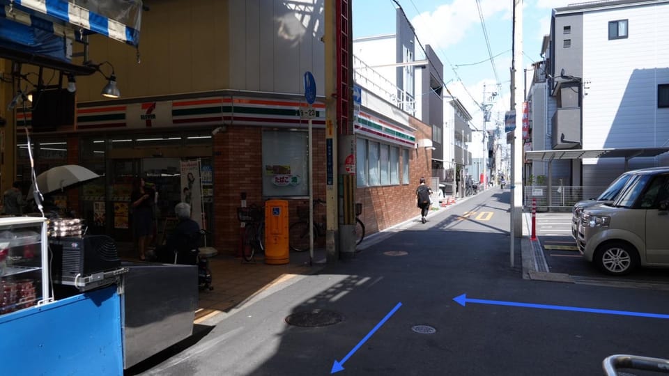 Property building, Neighbourhood, Street view, Location