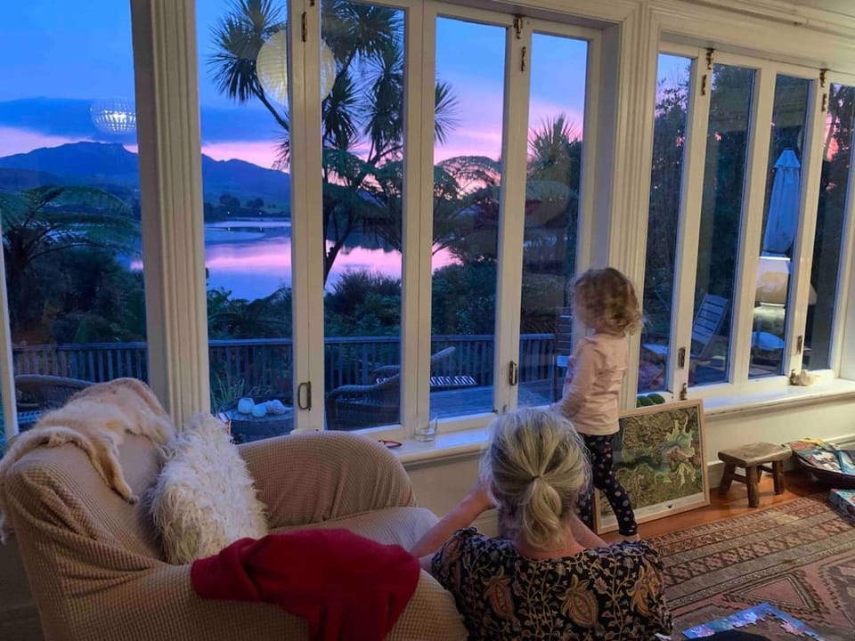 Raglan waterfront romantic cottage House in Raglan