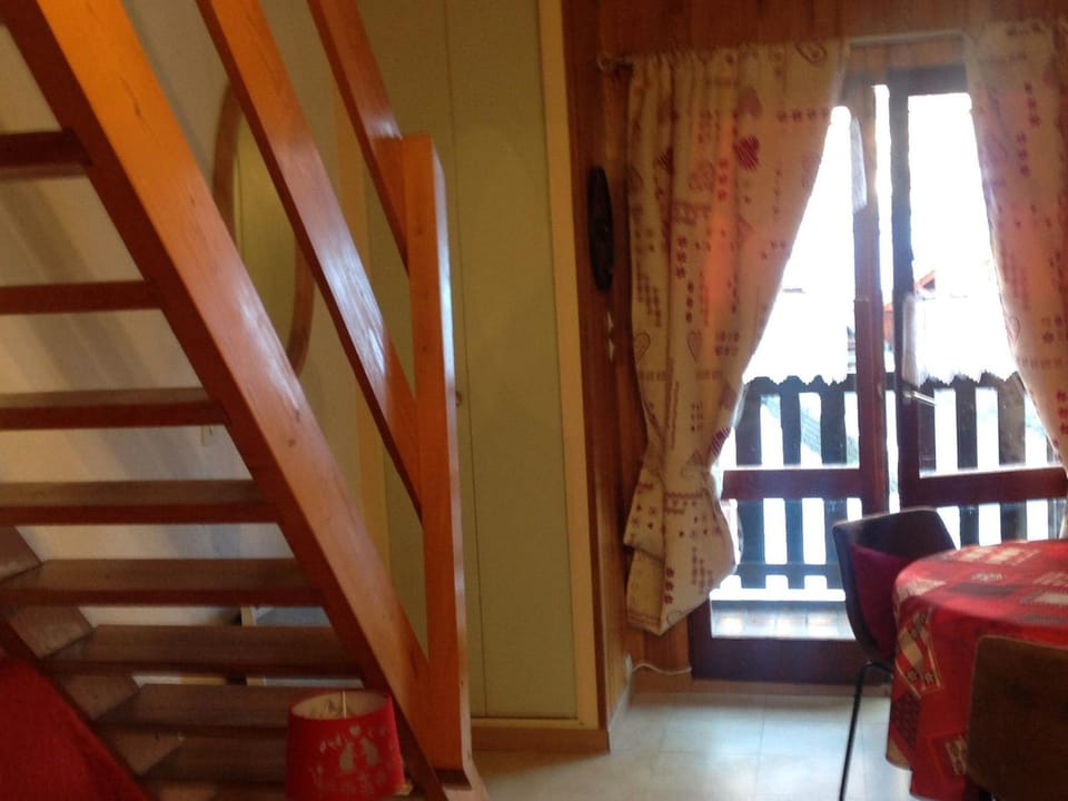 Studio mezzanine 4 pers, Valloire, balcon, proche pistes - FR-1-263-599 Apartment in Auvergne-Rhône-Alpes
