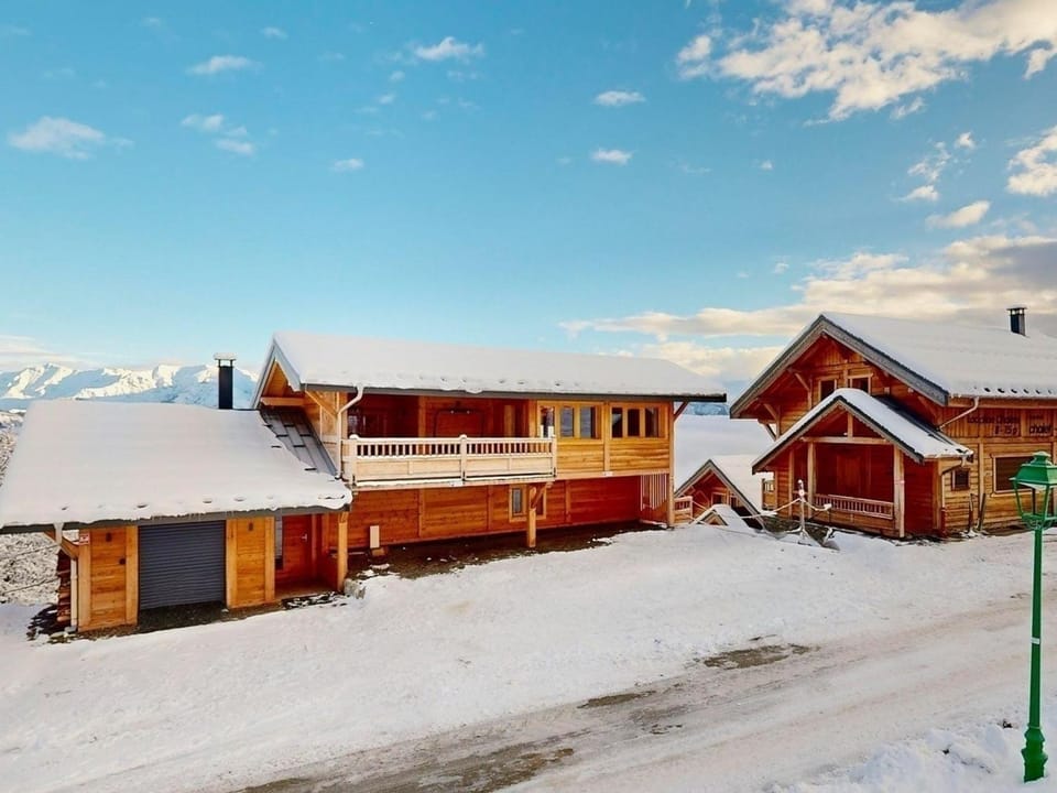Chalet 5* avec spa et jacuzzi · 15 personnes · accès pistes · parking privé - FR-1-267-310 Chalet in Villarembert