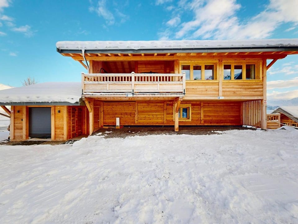 Chalet 5* avec spa et jacuzzi · 15 personnes · accès pistes · parking privé - FR-1-267-310 Chalet in Villarembert