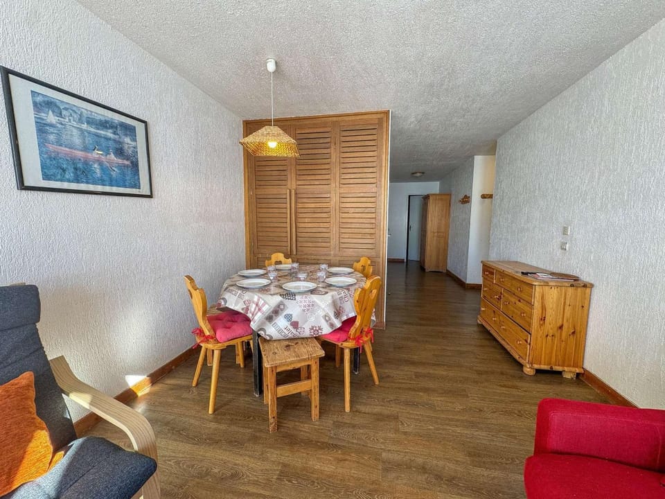 Charmant appartement rénové contemporain à Val Thorens - 4 pers - FR-1-637-96 Apartment in Les Allues