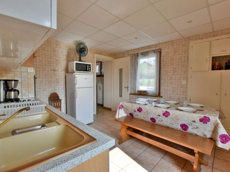 Appartement à Neuvecelle avec balcon, parking et vue lac - FR-1-498-119 Apartment in Évian-les-Bains