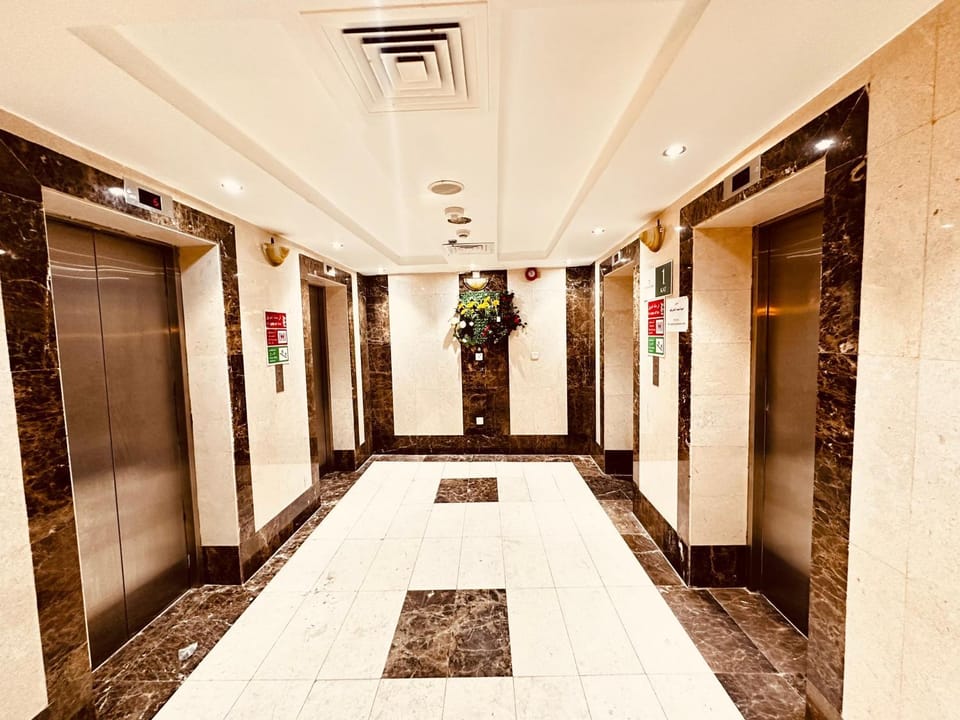 elevator