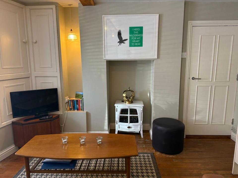 Woolpack Studio Apartment in Hayfield