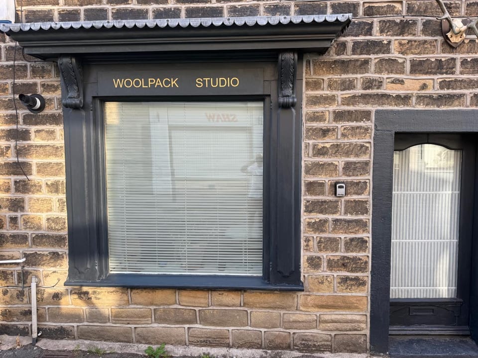 Woolpack Studio Apartment in Hayfield