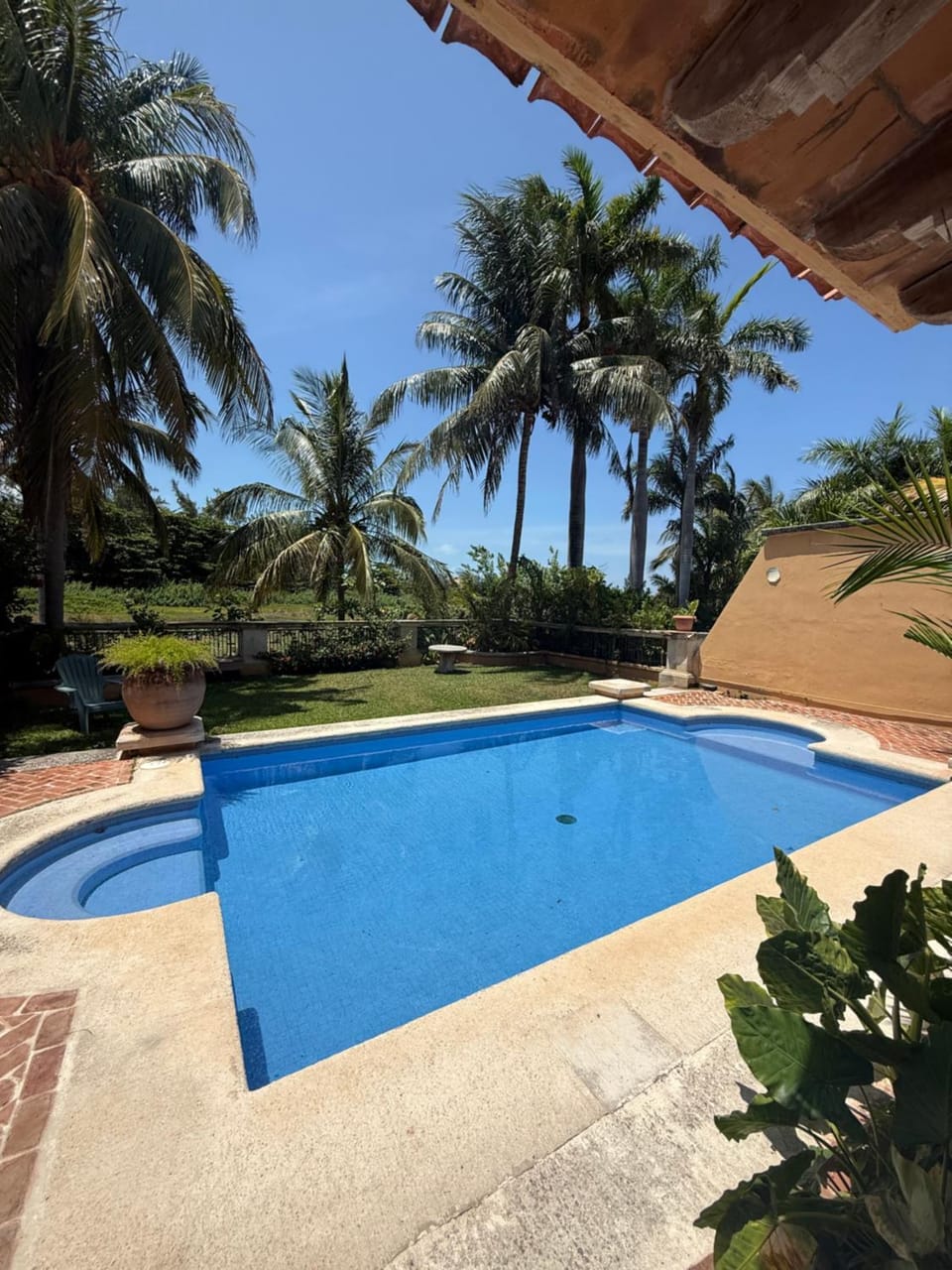 Pool view, Swimming pool