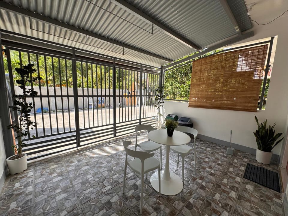 Balcony/Terrace, Balcony/Terrace