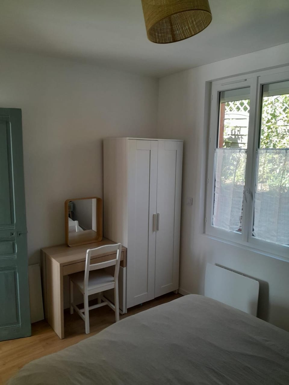 Bedroom, wardrobe