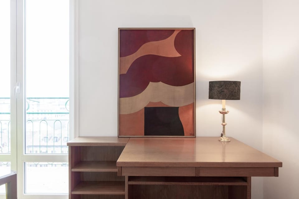 Day, Living room, Seating area