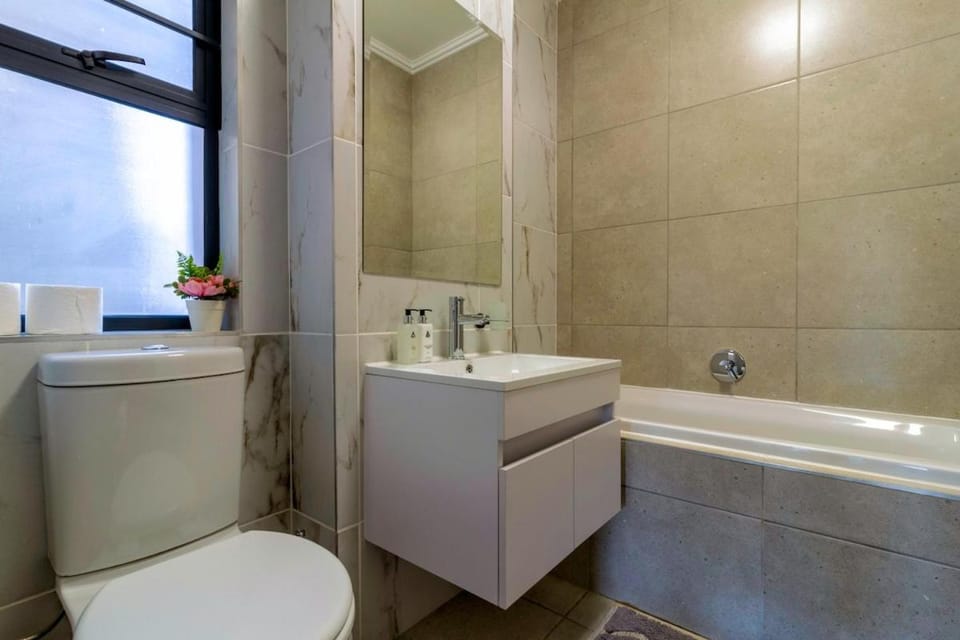 #AlimamaSpaces Thando's Waterfalls Villa Apartment in Sandton