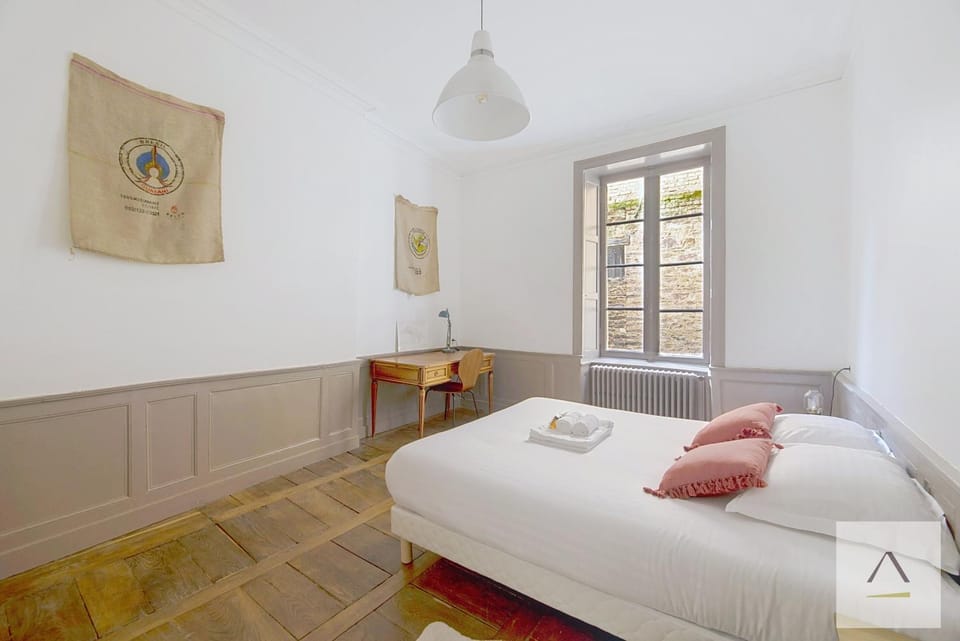 L'Historique Apartment in Rennes