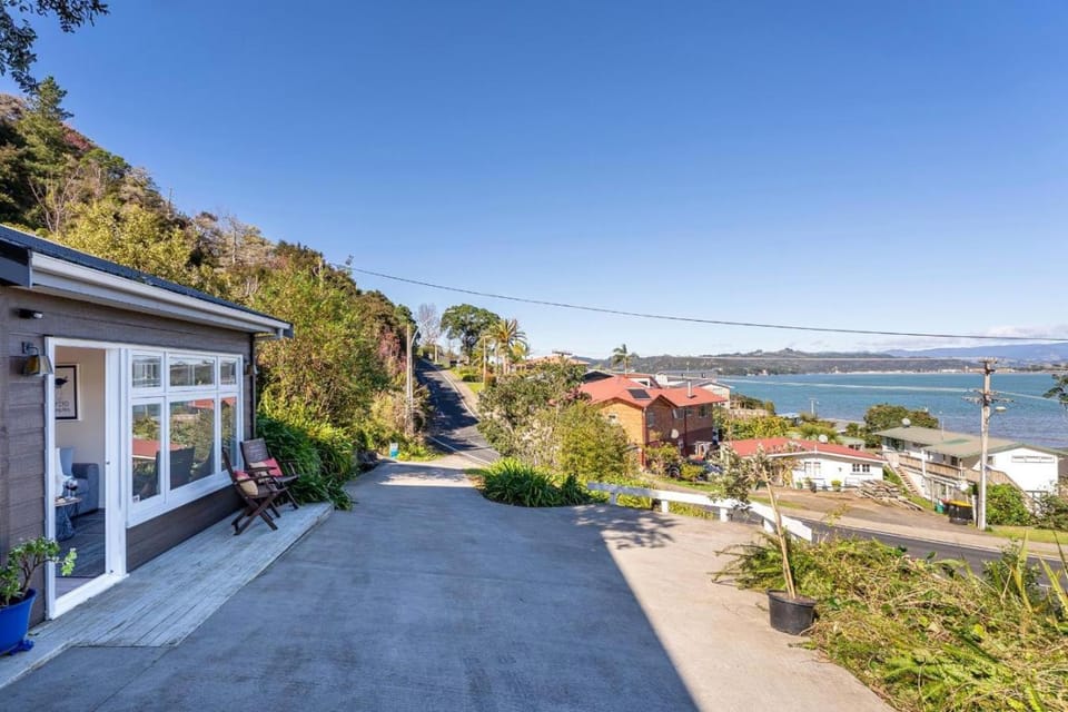 Property building, Sea view