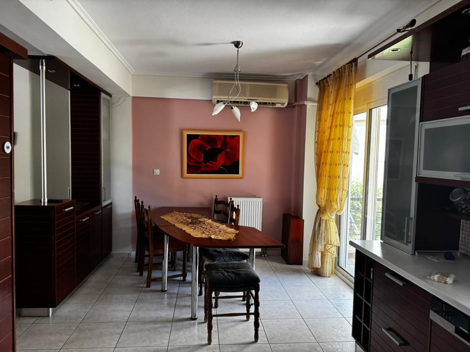 Πανέμορφη τριόροφη μεζονέτα σε οικισμό House in Decentralized Administration of Macedonia and Thrace