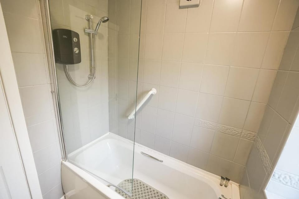 poplar House in Borough of Barnsley