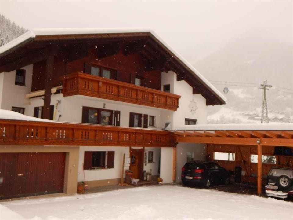 Property building, Winter