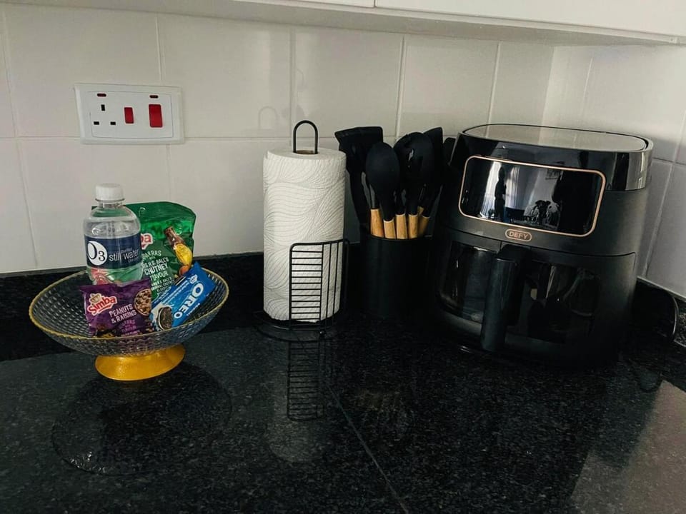 Coffee/tea facilities, Kitchen or kitchenette