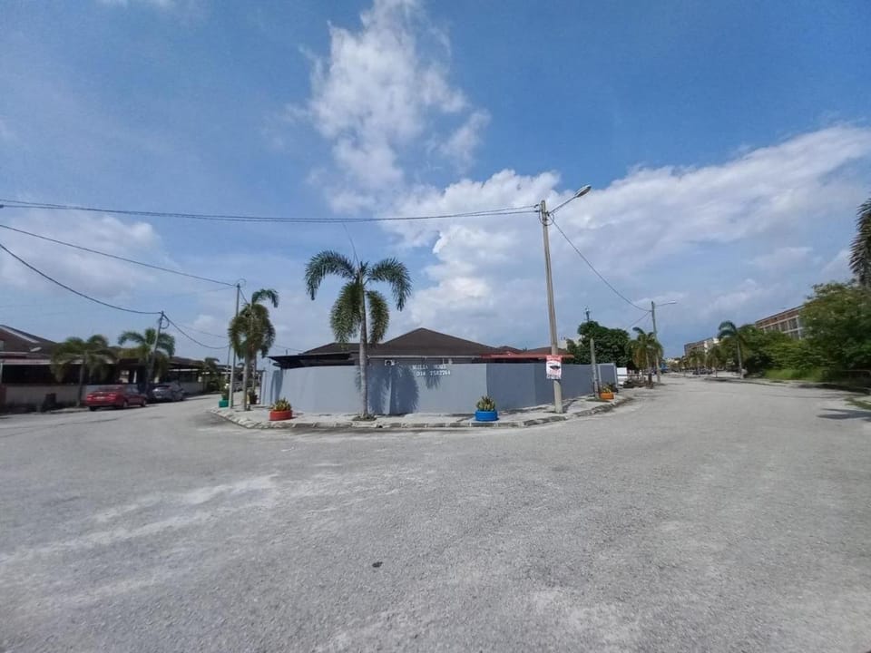 Property building, Parking