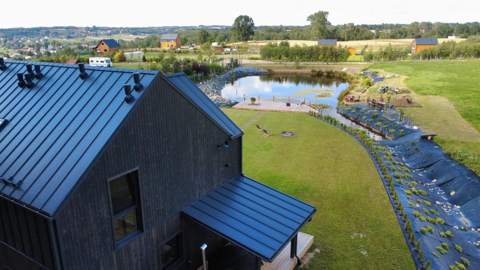 OdpocznijMy - dom całoroczny z balią na Kaszubach House in Pomeranian Voivodeship