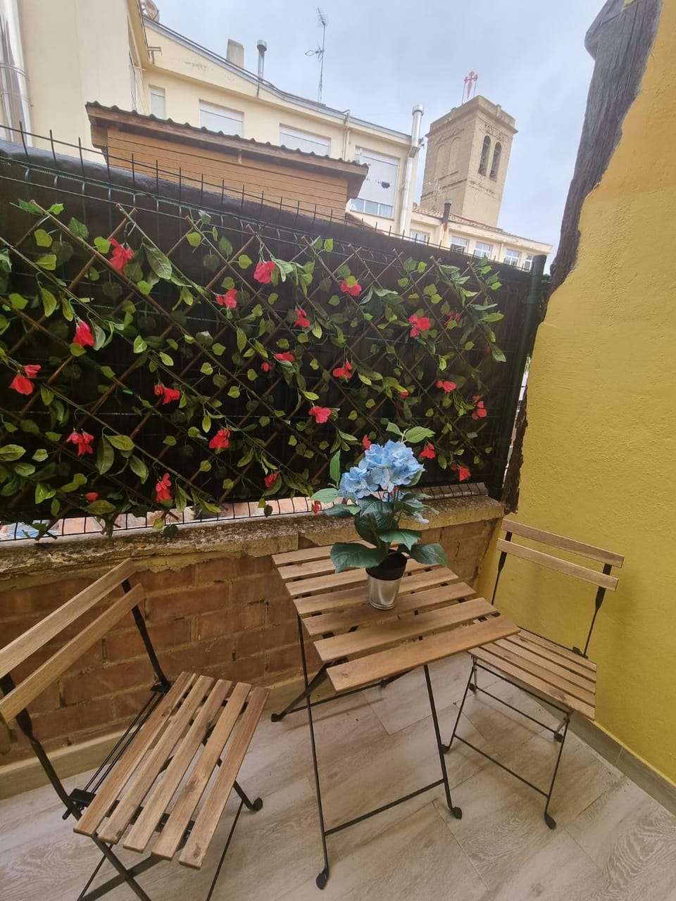 Patio, Spring, Day, Garden, View (from property/room), Balcony/Terrace, Dining area, Garden view