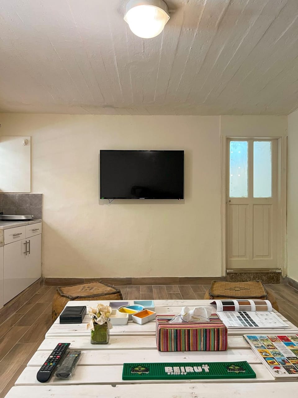 TV and multimedia, Kitchen or kitchenette