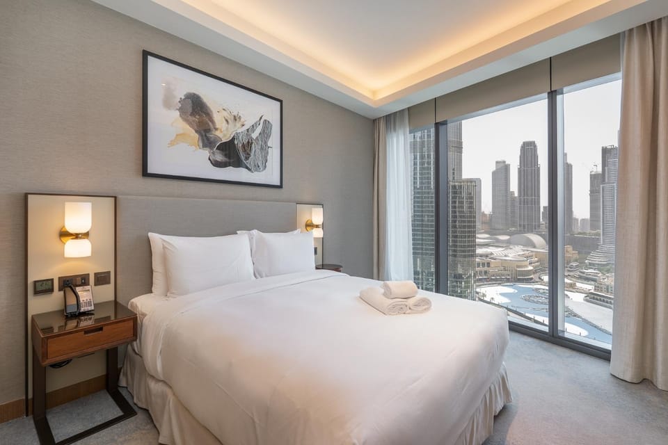 Bed, Bedroom, City view, Landmark view