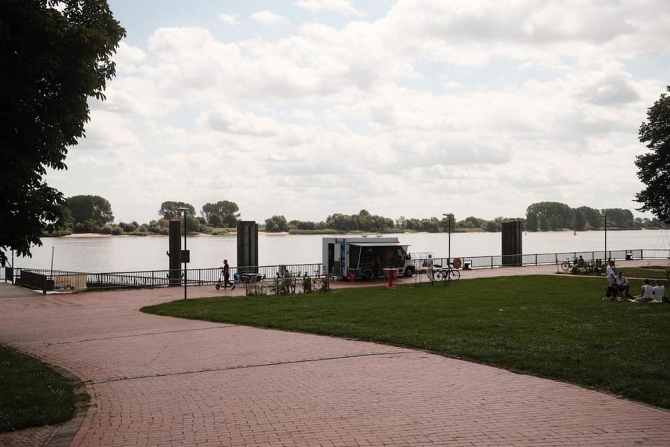 Gemütliche Wohnung an der Weser in Brake 1 Apartment in Lower Saxony, Germany