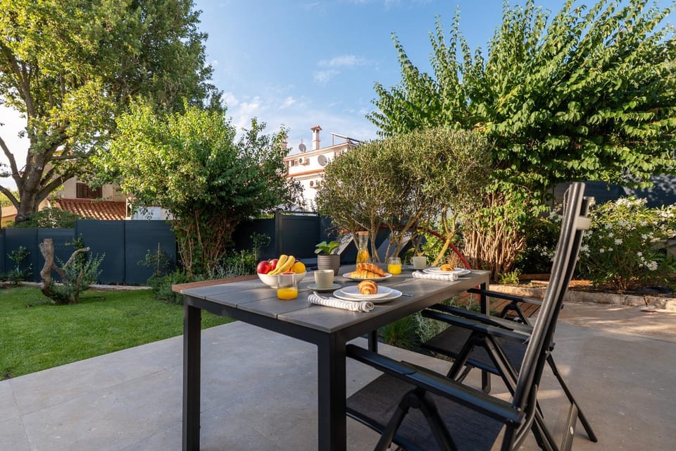 Patio, Day, Garden, Garden view, Sunset