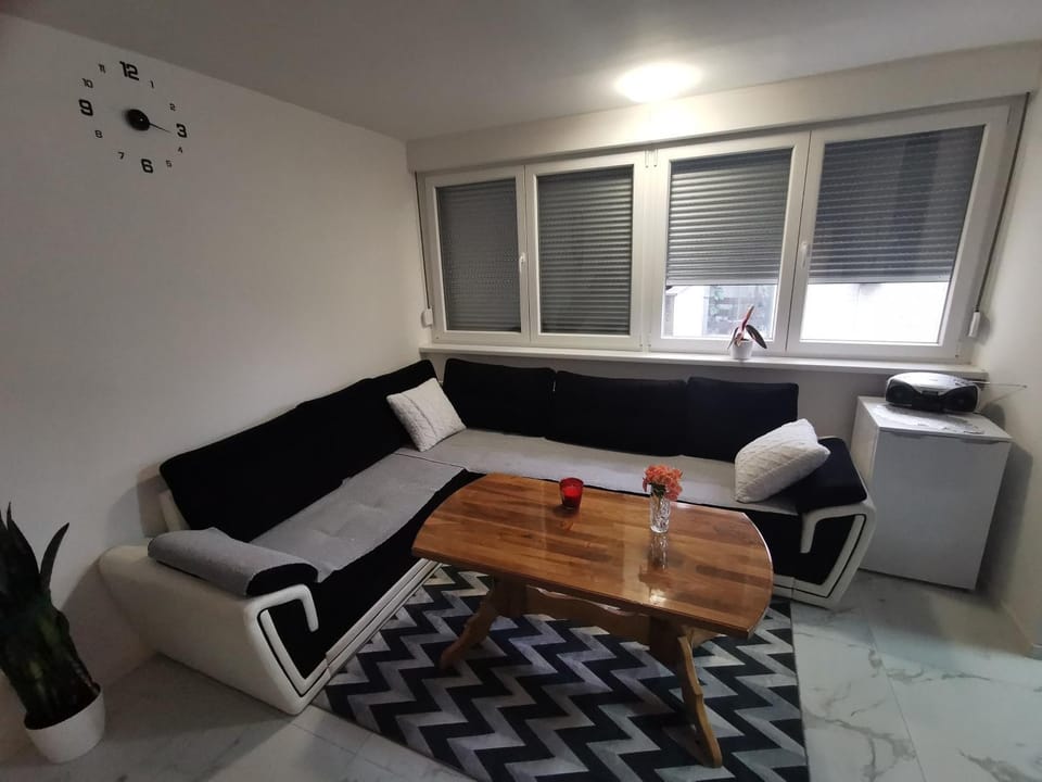 Stan na dan - zvijezda Danica Kozarska Dubica Apartment in Federation of Bosnia and Herzegovina