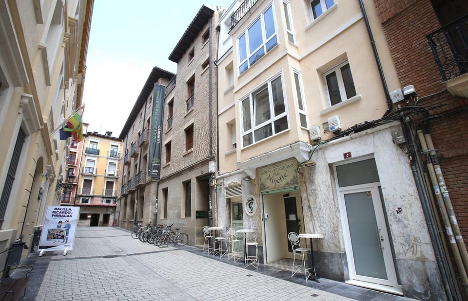 Property building, Day, Neighbourhood, City view, Street view, Location