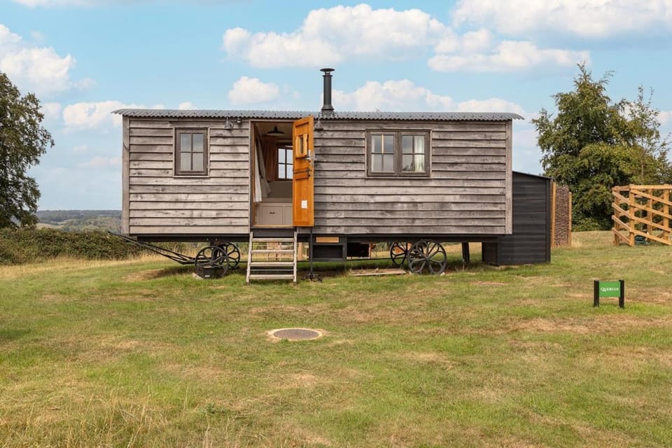 Quercus Apartment in Wycombe District