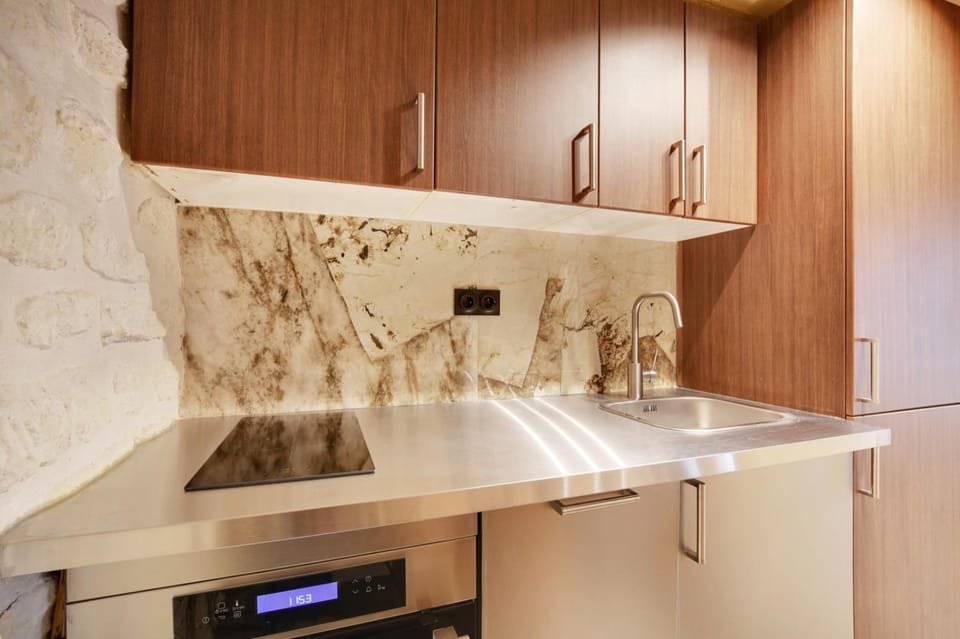 Kitchen or kitchenette, dishwasher, pet friendly, stove