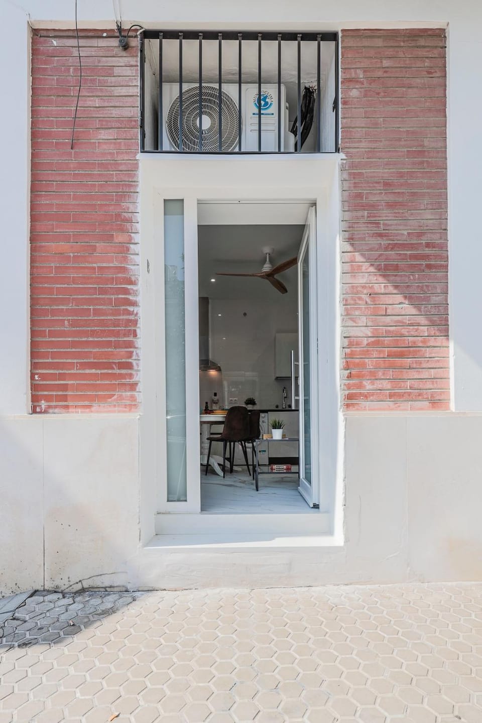 Modern and Cozy Apartment, Nervión Seville bajo B Apartment in Seville