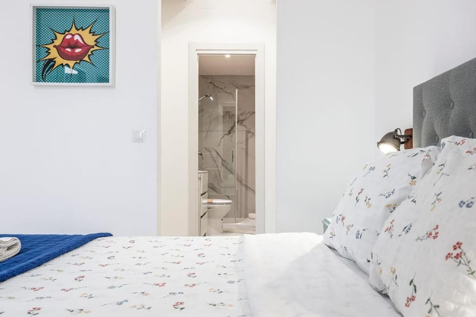 Modern and Cozy Apartment, Nervión Seville bajo B Apartment in Seville