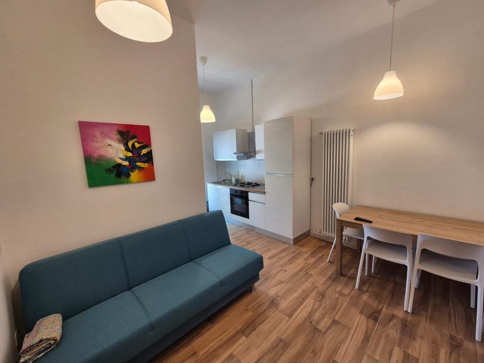Kitchen or kitchenette, Living room, Seating area, stove