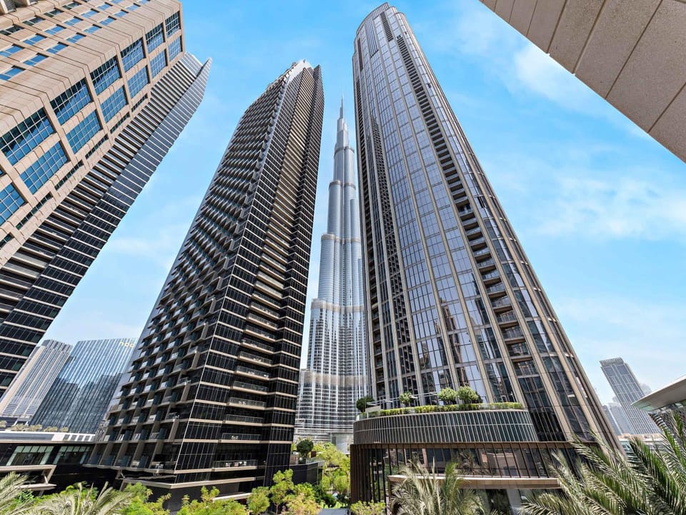 Property building, Day, City view