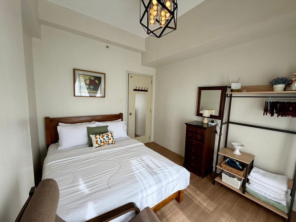 Elegant & Luxurious 1-BR Unit at The Loop CDO Apartment hotel in Cagayan de Oro