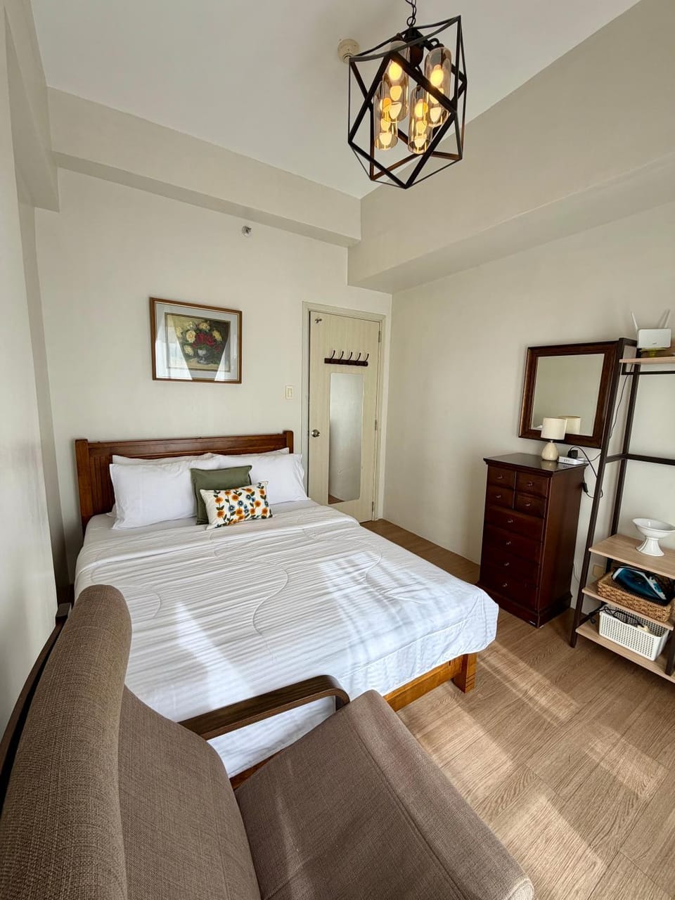 Elegant & Luxurious 1-BR Unit at The Loop CDO Apartment hotel in Cagayan de Oro