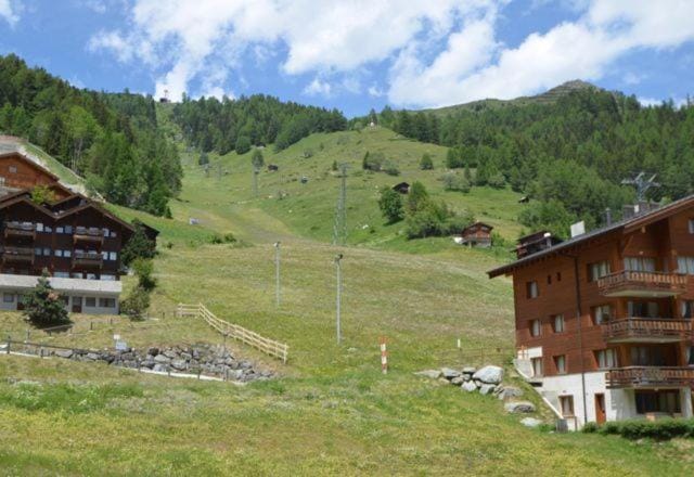 Au Pied des Pistes C 06 Apartment in Canton of Valais