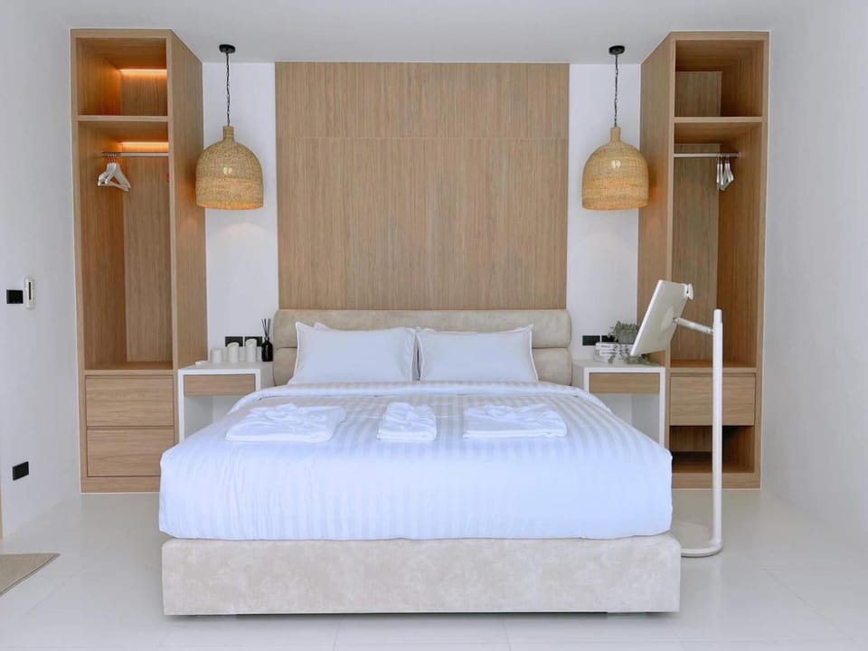 NABI LUXURY JOMTIEn Villa in Pattaya City