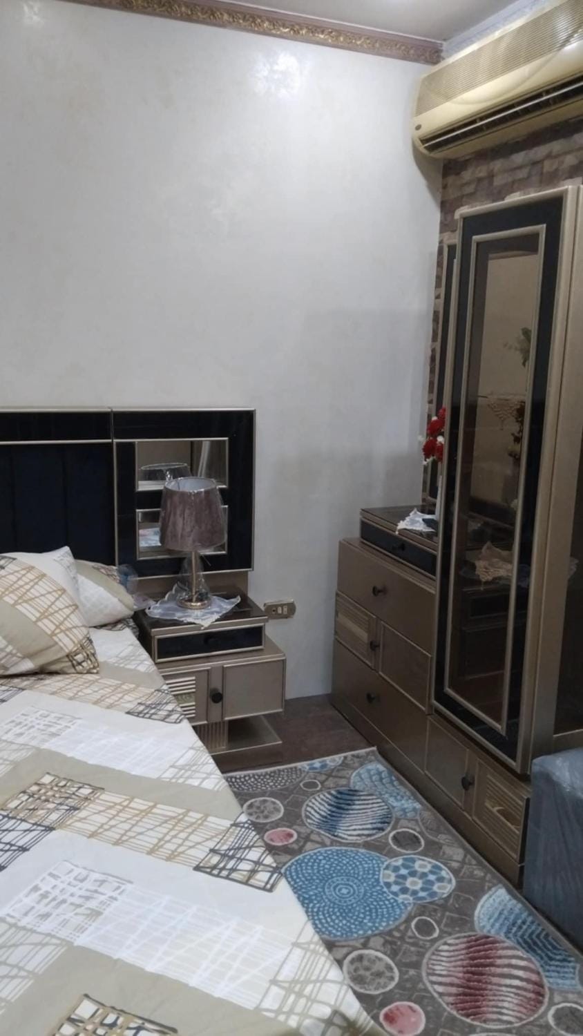 شقة فندقية للايجار في مصر الجديدة مكيفة بالكامل فندقية شبابية وعائلات امان وهادية Apartment in Cairo Governorate