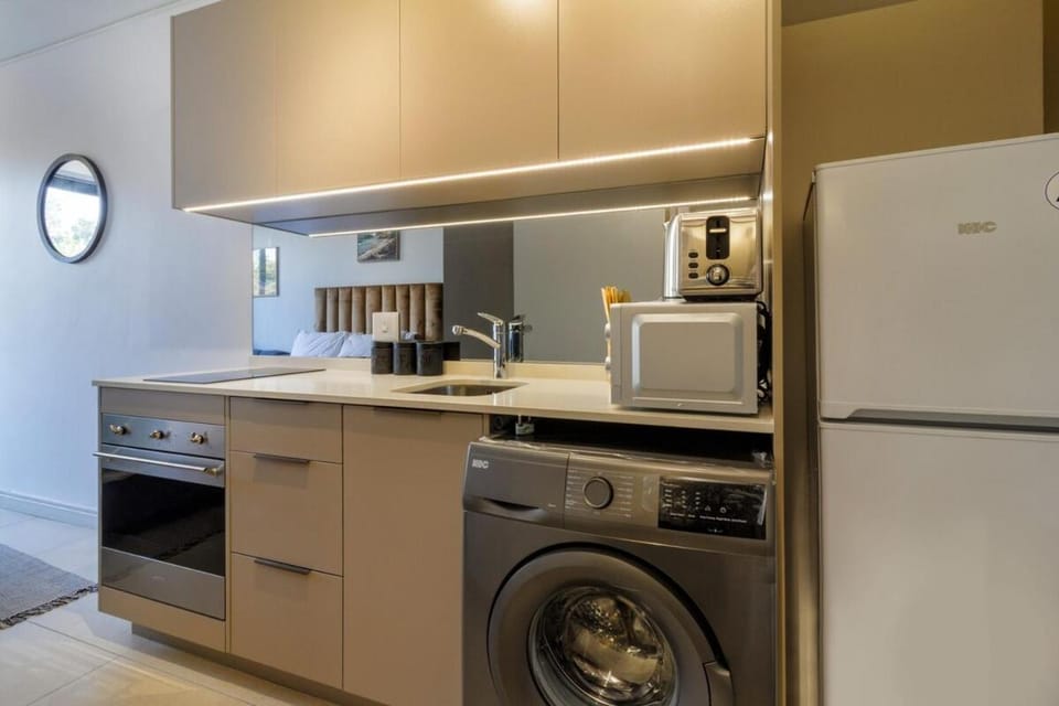 #AlimamaSpaces Future's Rosebank Haven Apartment in Johannesburg