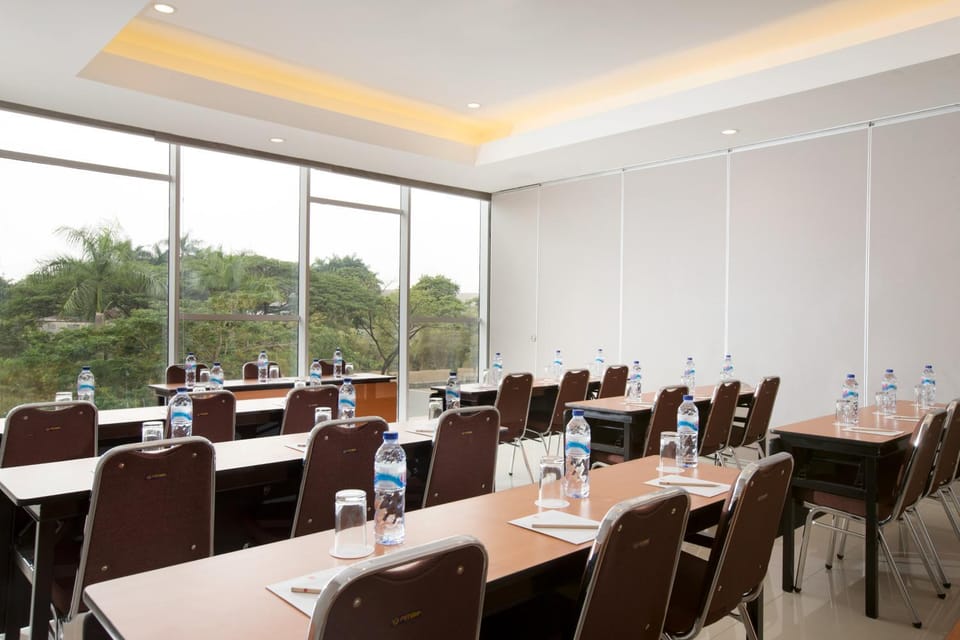 Meeting/conference room