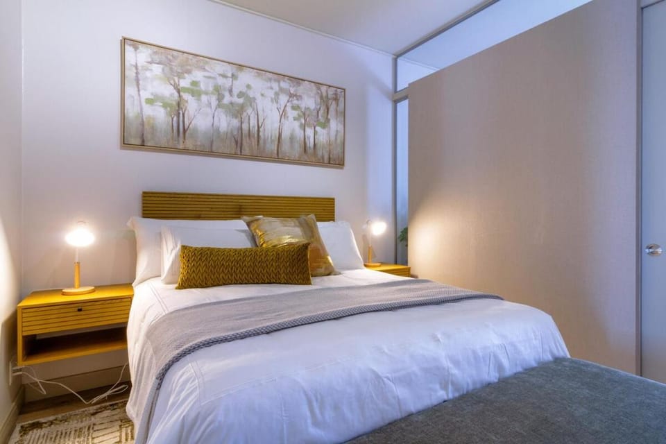 #AlimamaSpaces Ace's 1 Rosebank Apartment in Johannesburg