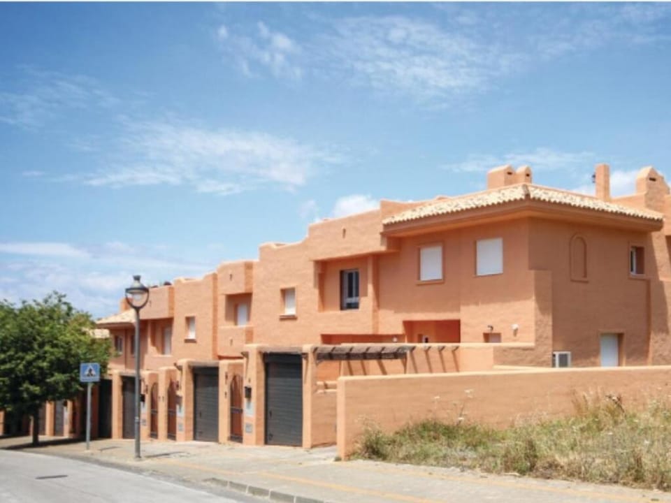 Cabopino stunning 4bedroom frontline golf house House in Marbella